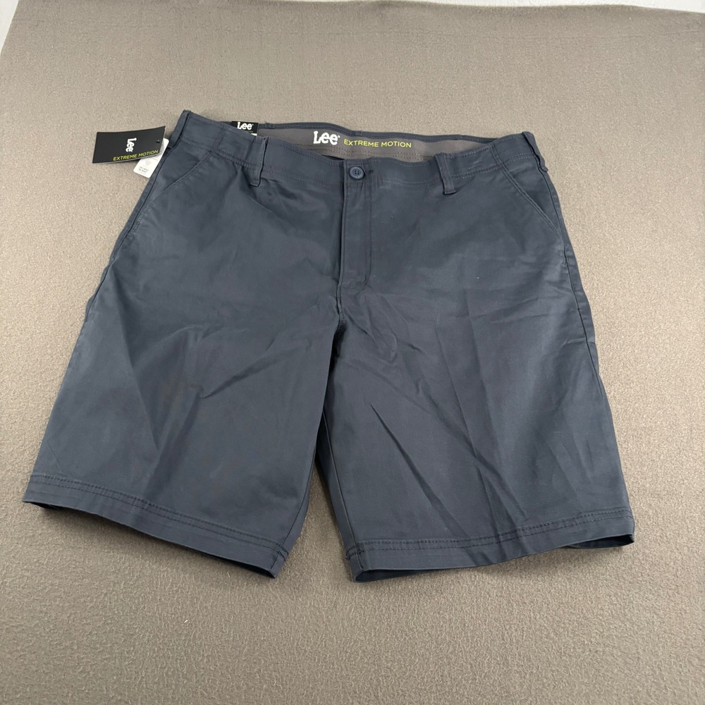 Lee Extreme Motion Chino Shorts Mens Size 40 Navy Blue Casual 104183540